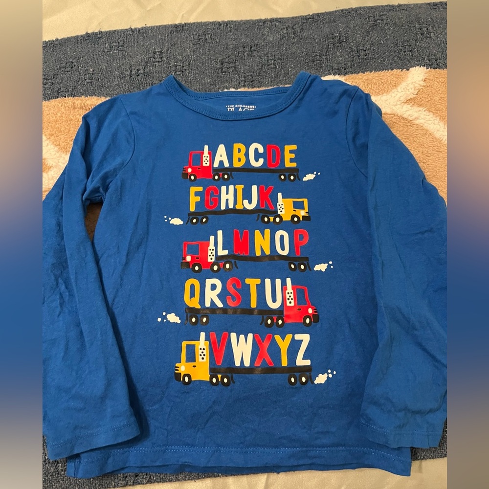 The Children's Place 5T Kids Blue Alphabet Truck Shirt EUC